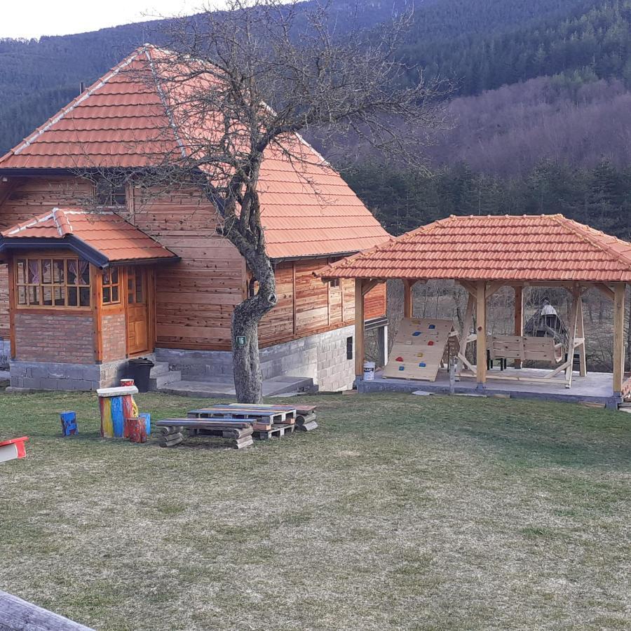 Kuca Karajic Villa Kremna Esterno foto